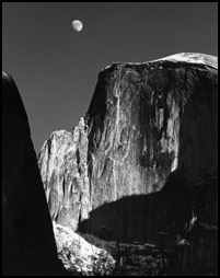 AA_MoonAndHalfDome